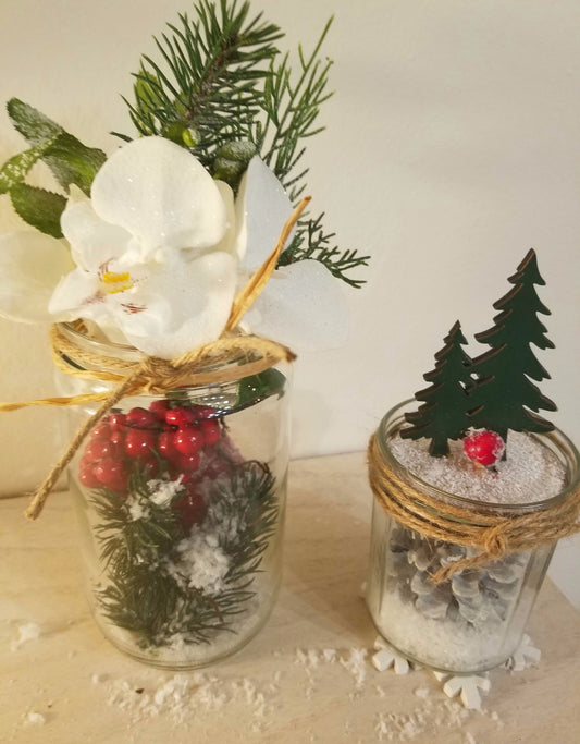 Noël, Deux Pots  en Verre Décorés