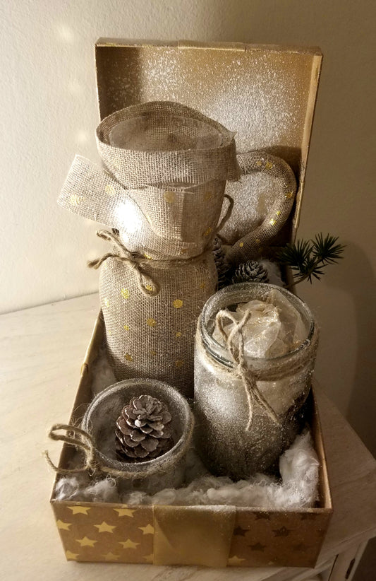 Noël, Boite Cadeau Dorée, Vase Carafe, Pots en Verre, Coeur en Corde