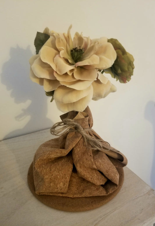 Vase en Tissu Liège avec Fleurs Artificielles