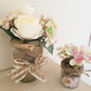 Deux Pots Décoratifs Assortis