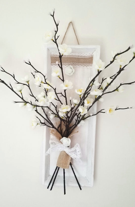 Suspension, Plateau Bois avec Fleurs Décoratives