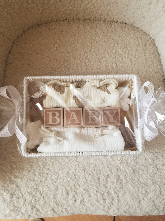 Cadeau Pour Bébé,  Corbeille Rectangulaire Blanche