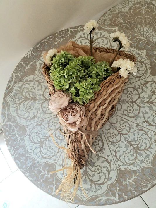 Amphore en Osier, Hortensias Naturels,  Fleurs Séchées, Roses